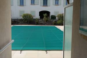 Location de vacances avec piscine, proche centre ville de saint-remy de provence.