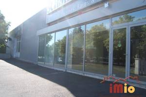 Location local commercial - Brives-Charensac