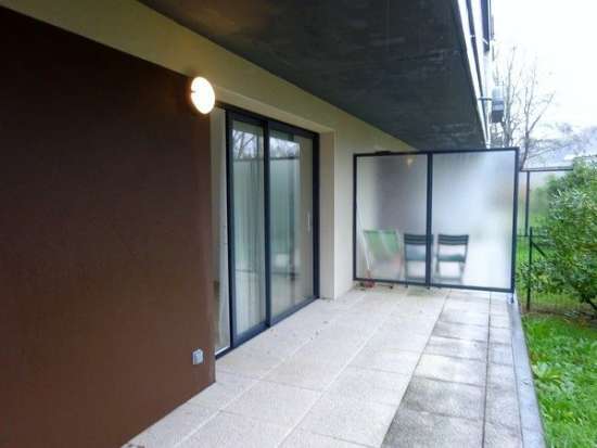 Hennebont - prox centre, agréable t2, récent, avec terrasse et