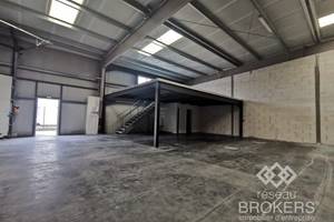 Location entrepôt mixte 378 m² - Libourne