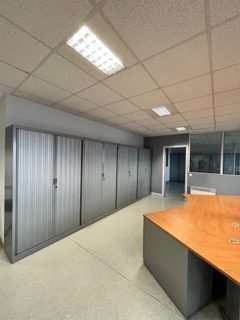 Location petite-synthe (59) bureaux 400 m2