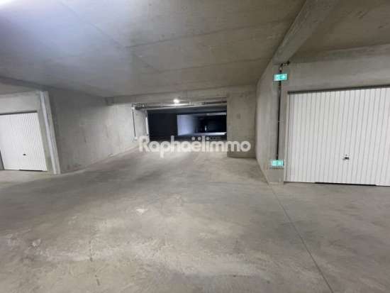 Location garage individuel fermé - 14m2