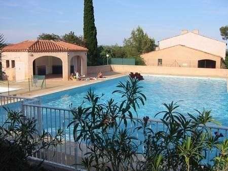 Location villa 2 chambres climatisée résidence avec piscine