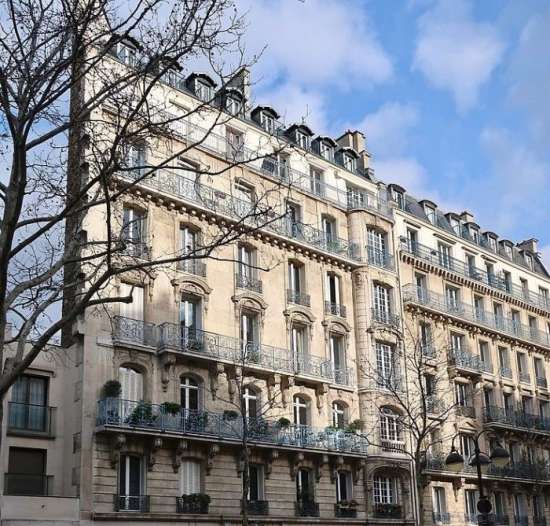 Location un appartement de 5 pièces - Paris