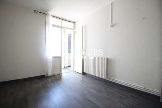 Location appartement 2 pièces - 47,07m² - salon de provence